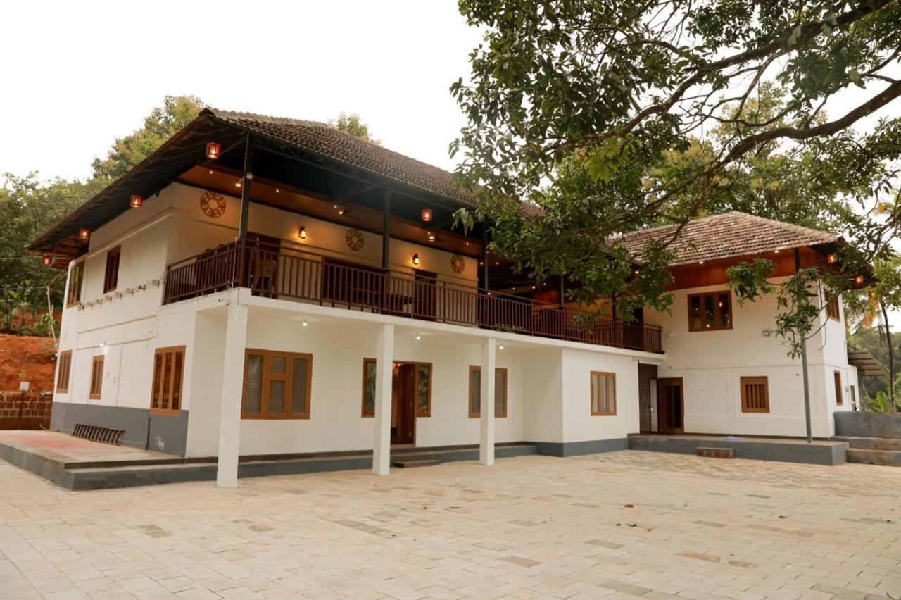 Best Heritage Home Iritti Exterior photo